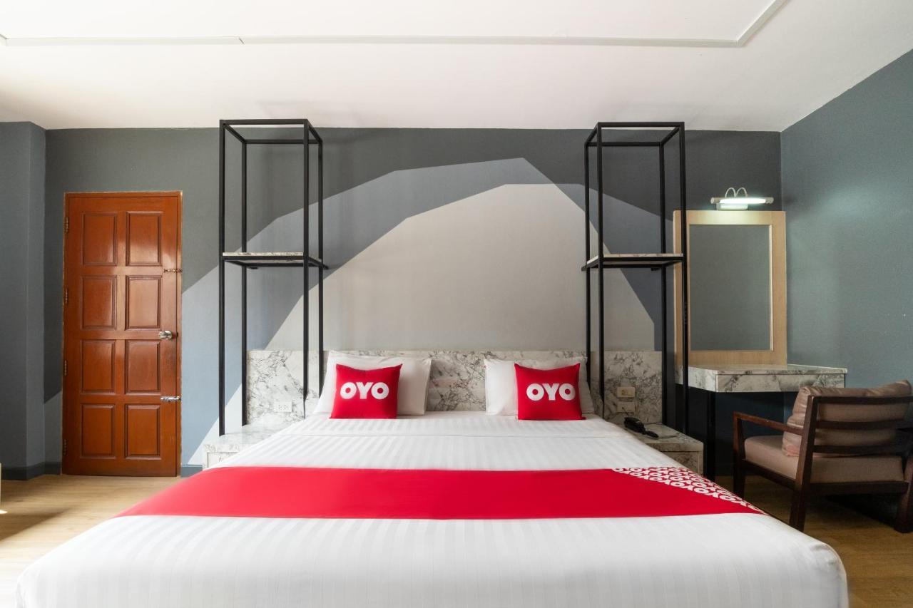 Oyo 882 The Moonlight Serviced Apartment Pattaya Luaran gambar